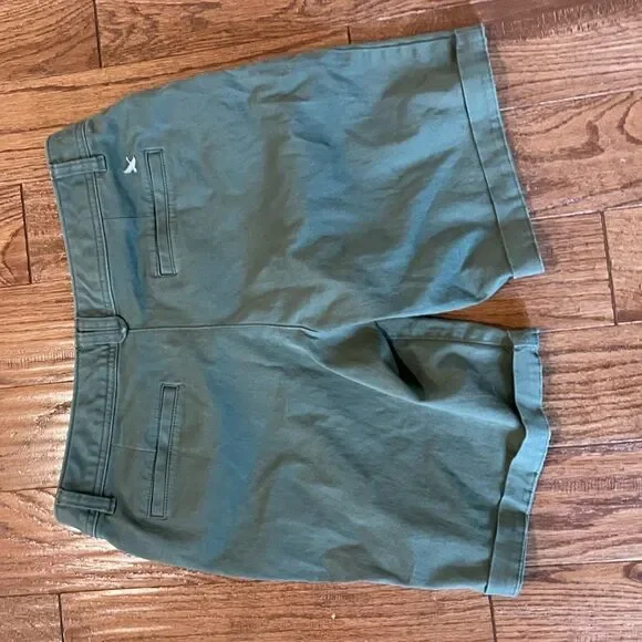 SALE Eddie Bauer olive green chino shorts size 8 - Picture 3 of 6